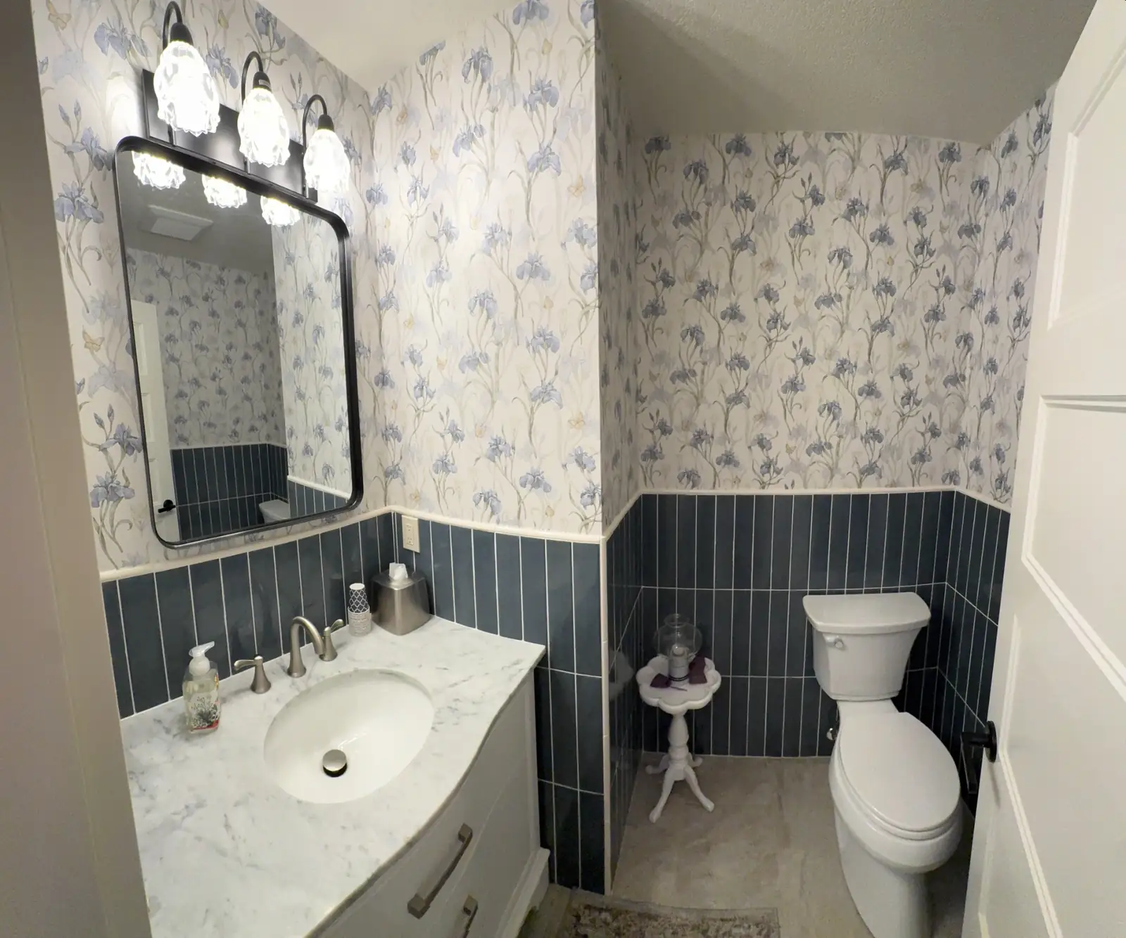 Bathroom Remodels photo