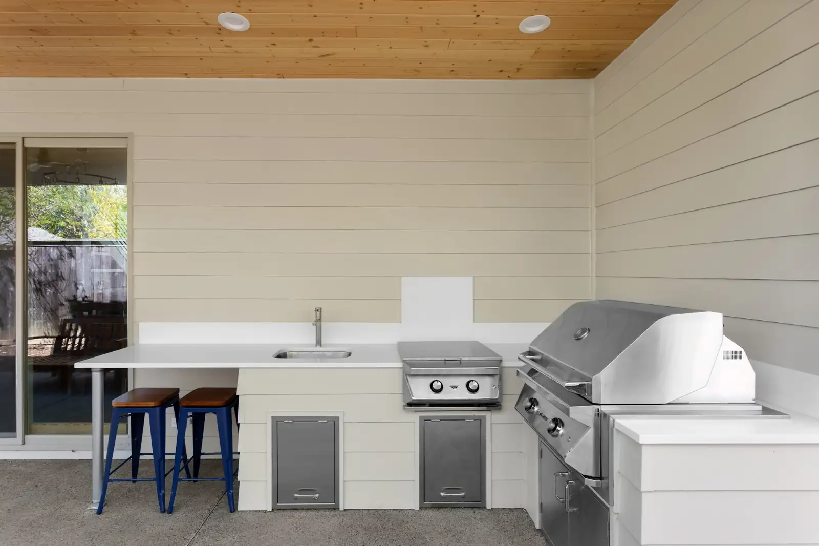 Decking / Outdoor Living photo