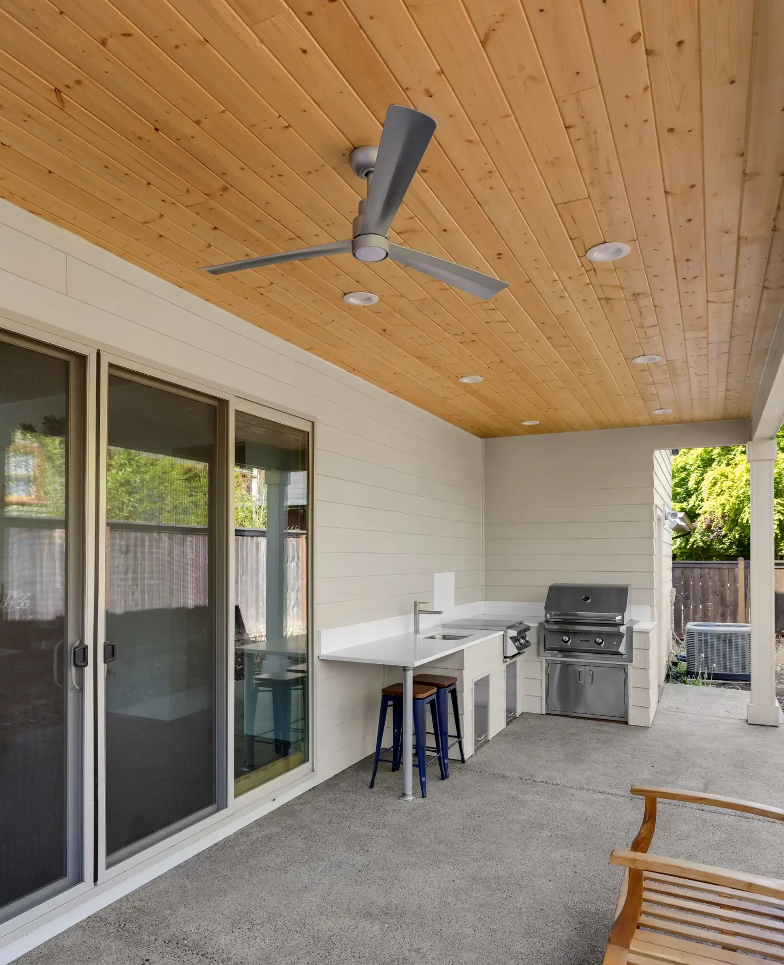 Decking / Outdoor Living photo