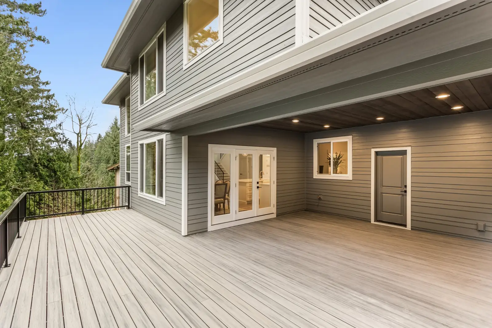 Decking / Outdoor Living photo