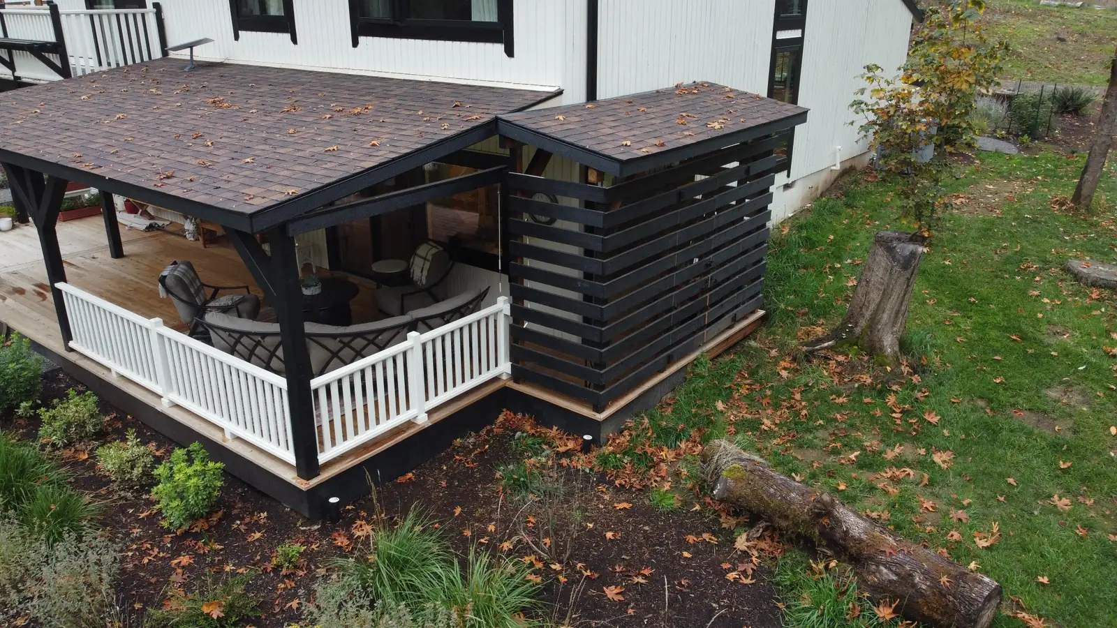 Decking / Outdoor Living photo