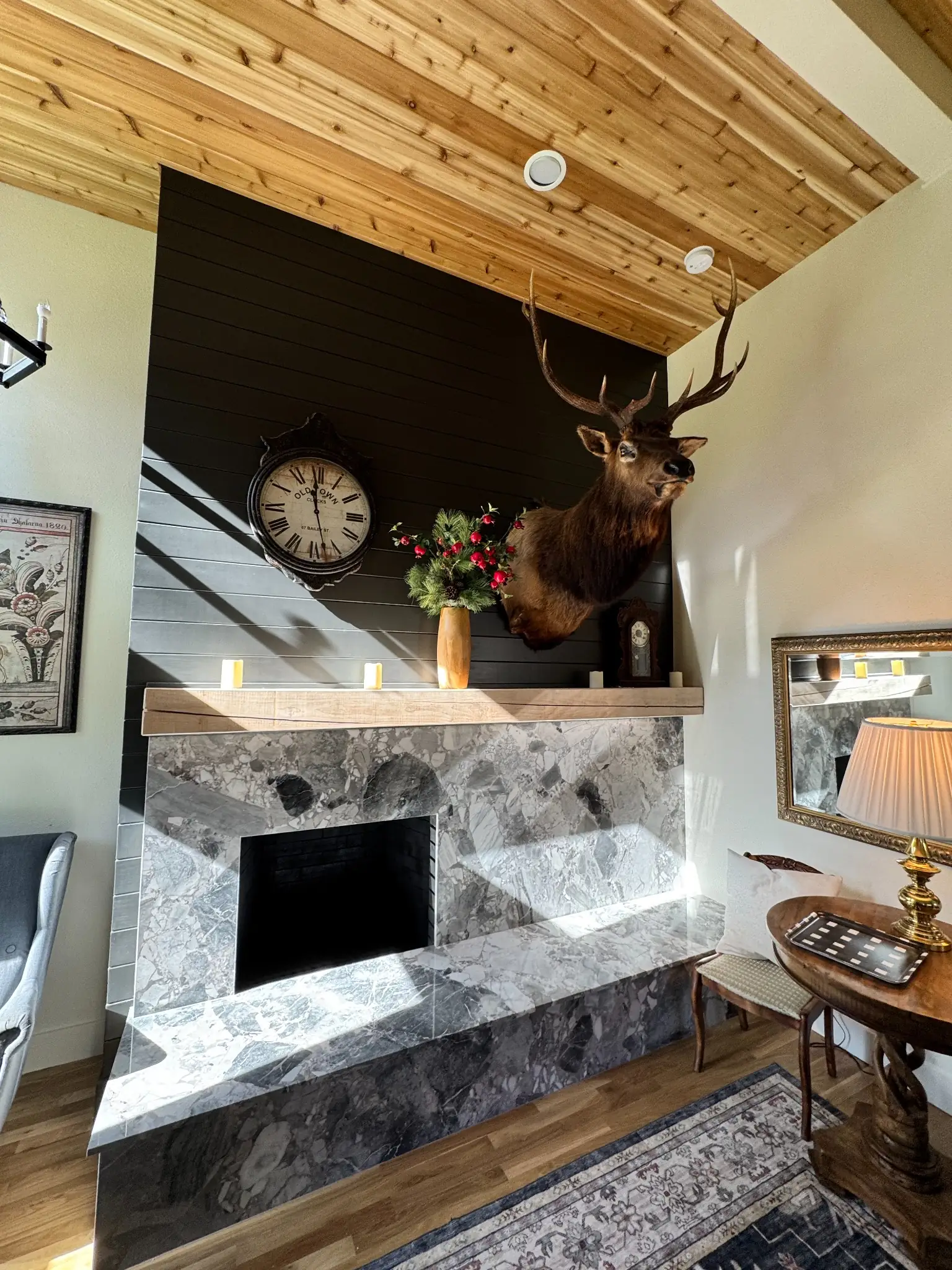 Finish Carpentry / Custom Work photo